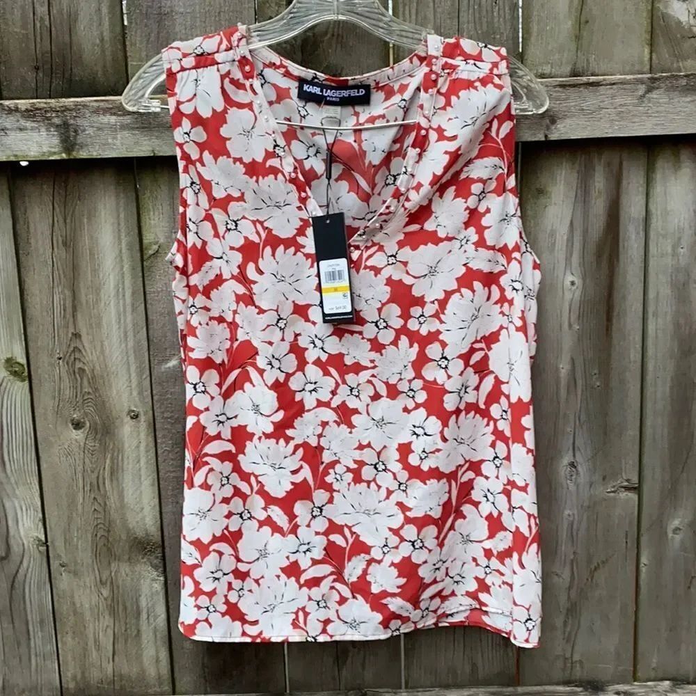 Karl Lagerfeld Floral Top sz. M NWT